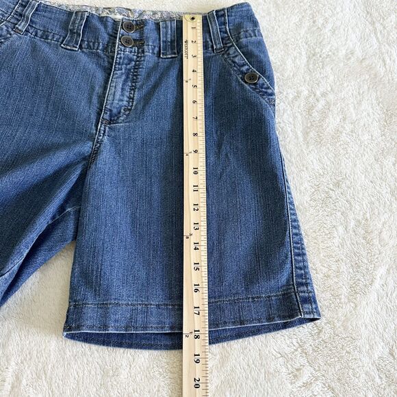 Lee Jean Shorts Women's Size 14M Medium Wash Denim Bermuda - Picture 10 of 10